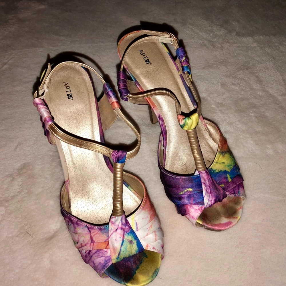 Apt. 9 Heels Watercolor Size 10